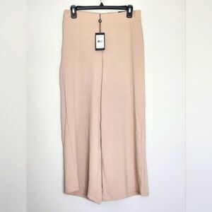 ADRIANNA PAPELL WOMEN'S  SUMMER IVORY COLOR SIZE S VERY COMFORT PANTS.